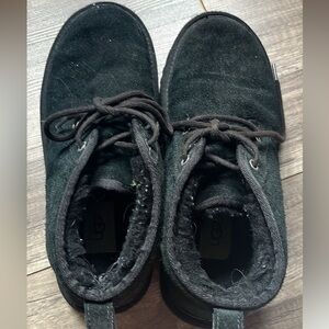 Woman’s Ugg Neumel Boots